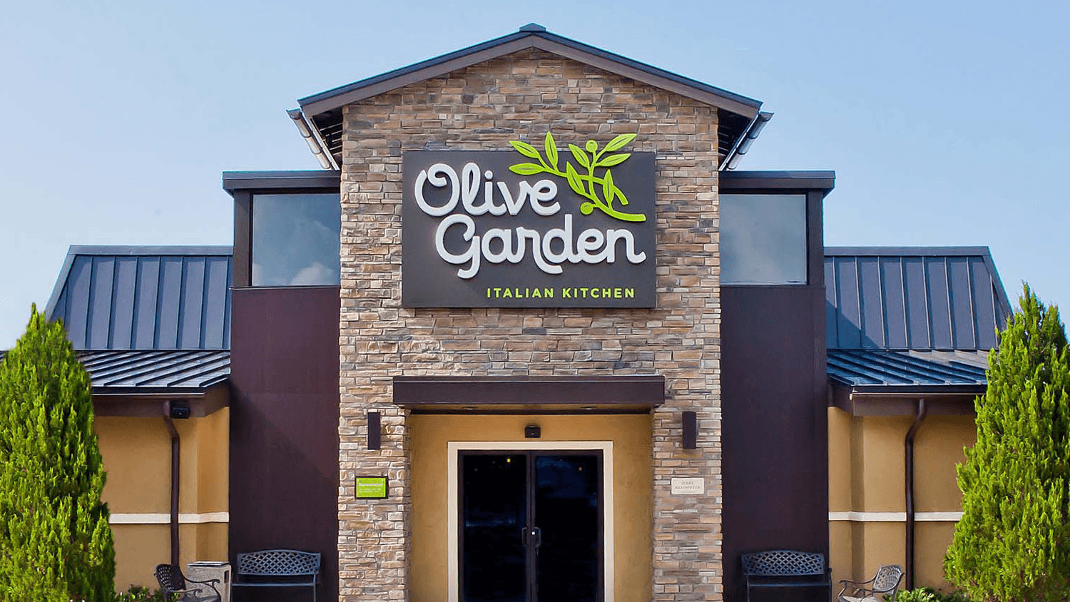Olive Garden restaurant exterior